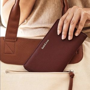 Lark & Ives Continental Snap Wallet